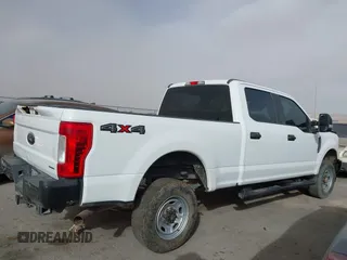 2017 Ford F-250 Lariat with VIN 1FT7W2B65HED53648, listed as a IAAI auction lot 41517770 with 49,866 mi miles and . Bid and sale history available at DreamBid. Image 13.