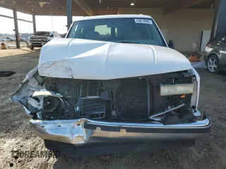 1999 GMC Yukon with VIN 1GKEC13R0XJ811710, listed as a Copart auction lot 43014995 with 311,948 mi miles and Salvage Title. Bid and sale history available at carsss.com. Image 5.