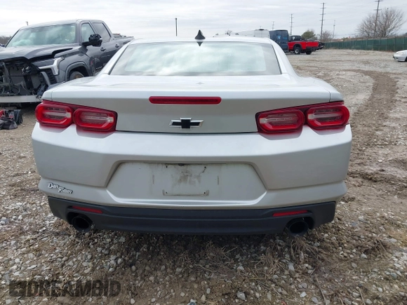 2019 Chevrolet Camaro 1LS with VIN 1G1FB1RX6K0138471, listed as a IAAI auction lot 41726785 with 71,149 mi miles and . Bid and sale history available at carsss.com. Image 16.