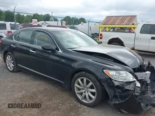 2008 Lexus LS 460 с VIN JTHBL46F785053245, выставлен на аукционе IAAI как лот 42498770 с пробегом 73 009 миль миль и . История ставок и продаж доступна на DreamBid. Изображение 1.