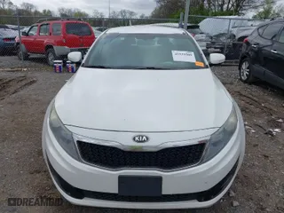 2013 Kia Optima LX with VIN 5XXGM4A77DG214512, listed as a IAAI auction lot 41939509 with 170,193 mi miles. Bid and sale history available at carsss.com. Image 6.