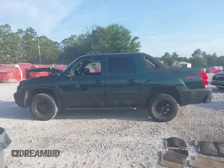 2003 Chevrolet Avalanche with VIN 3GNEC13T93G102820, listed as a IAAI auction lot 42610115 with Not provided miles and . Bid and sale history available at DreamBid. Image 15.