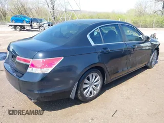 2012 Honda Accord EX z VIN 1HGCP2F71CA086962, wystawiony jako IAAI lot #42005865 z przebiegiem 160 481 mil mil oraz . Historia ofert i sprzedaży dostępna na DreamBid. Obrazek 4.