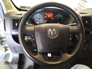 2018 Ram ProMaster Cargo z VIN 3C6TRVDG5JE112252, wystawiony jako IAAI lot #42399558 z przebiegiem 159 166 mil mil oraz . Historia ofert i sprzedaży dostępna na DreamBid. Obrazek 17.