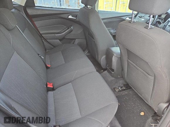 2015 Ford Focus SE with VIN 1FADP3K24FL376887, listed as a Copart auction lot 43715265 with 111,483 mi miles and Salvage Title. Bid and sale history available at carsss.com. Image 10.