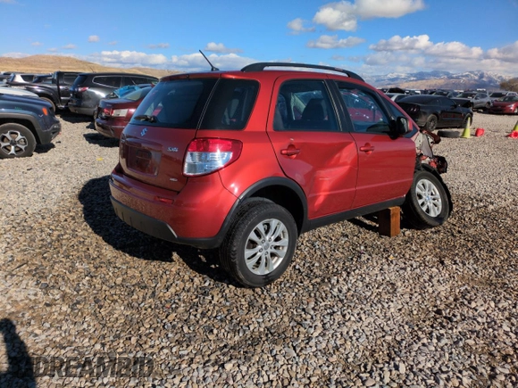 2013 Suzuki SX4 Crossover with VIN JS2YB5A36D6100468, listed as a Copart auction lot 81133544 with 56,816 mi miles and Salvage Title. Bid and sale history available at carsss.com. Image 3.