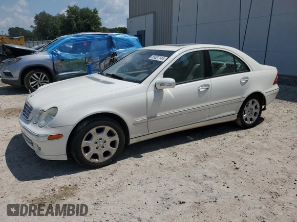 2005 Mercedes-Benz C 240 with VIN WDBRF61J35F580329, listed as a Copart auction lot 65527144 with 91,525 mi miles and Salvage Title. Bid and sale history available at DreamBid. Image 1.