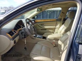 2005 Audi A8 L with VIN WAUML44E65N005541, listed as a IAAI auction lot 41488721 with 84,545 mi miles. Bid and sale history available at carsss.com. Image 5.
