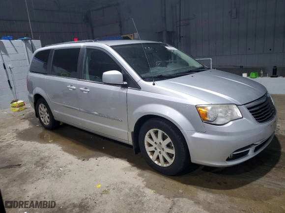 2012 Chrysler Town & Country Touring with VIN 2C4RC1BG1CR227089, listed as a Copart auction lot 45805335 with 148,234 mi miles and Salvage Title. Bid and sale history available at carsss.com. Image 4.