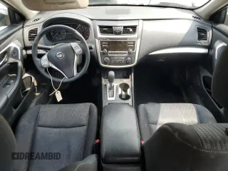 2016 Nissan Altima S z VIN 1N4AL3AP6GN334609, wystawiony jako Copart lot #57132195 z przebiegiem 113 978 mil mil oraz Szkoda całkowita • Salvage title. Historia ofert i sprzedaży dostępna na DreamBid. Obrazek 8.