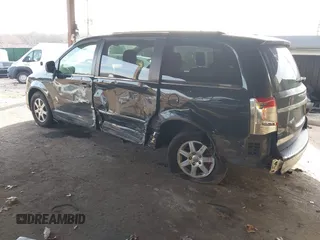 2012 Chrysler Town & Country Touring z VIN 2C4RC1BG2CR159420, wystawiony jako IAAI lot #41035284 z przebiegiem 142 529 mil mil oraz . Historia ofert i sprzedaży dostępna na DreamBid. Obrazek 3.