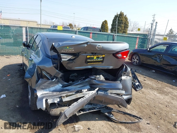 2020 Nissan Altima S z VIN 1N4BL4BVXLC124902, wystawiony jako IAAI lot #41766491 z przebiegiem 172 562 mil mil oraz . Historia ofert i sprzedaży dostępna na DreamBid. Obrazek 6.