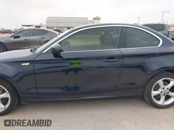 2009 BMW 1 Series 128i with VIN WBAUP93529VF48722, listed as a IAAI auction lot 42274781 with 108,528 mi miles and . Bid and sale history available at DreamBid. Image 14.