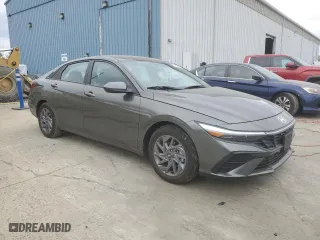 2024 Hyundai Elantra SEL with VIN KMHLM4DG7RU782198, listed as a Copart auction lot 53930335 with 3,218 mi miles and Salvage Title. Bid and sale history available at carsss.com. Image 4.