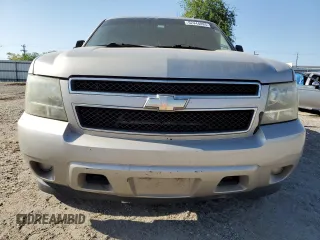 2008 Chevrolet Suburban 2LT with VIN 3GNFC16048G242593, listed as a Copart auction lot 52444085 with 205,159 mi miles and Salvage title. Bid and sale history available at DreamBid. Image 5.