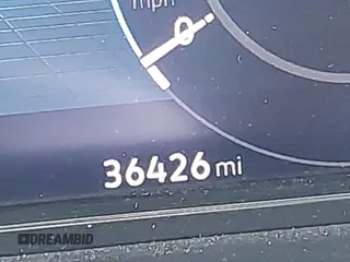 2024 Volkswagen Atlas SE z VIN 1V2HR2CA8RC563655, wystawiony jako IAAI lot #42586812 z przebiegiem 36 426 mil mil oraz . Historia ofert i sprzedaży dostępna na DreamBid. Obrazek 15.