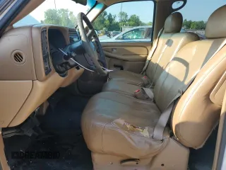 2000 Chevrolet Suburban with VIN 1GNFK16T1YJ183059, listed as a Copart auction lot 66229194 with 0 mi miles and Salvage Title. Bid and sale history available at carsss.com. Image 7.