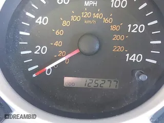 2005 Toyota Highlander with VIN JTEGP21A250083043, listed as a IAAI auction lot 41635028 with 125,277 mi miles. Bid and sale history available at carsss.com. Image 7.