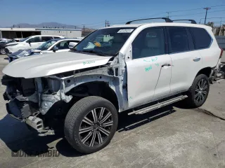 2020 Lexus LX with VIN JTJDY7AX5L4319404, listed as a Copart auction lot 69185424 with 46,324 mi miles and Salvage Title. Bid and sale history available at carsss.com. Image 1.