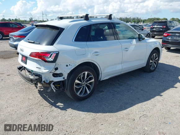 2023 Audi Q5 S line Premium with VIN WA1GAAFY9P2056512, listed as a IAAI auction lot 41686353 with 13,959 mi miles. Bid and sale history available at carsss.com. Image 4.