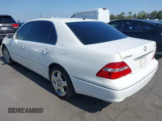 2005 Lexus LS 430 z VIN JTHBN36F755000674, wystawiony jako IAAI lot #42454159 z przebiegiem 163 787 mil mil oraz . Historia ofert i sprzedaży dostępna na DreamBid. Obrazek 3.