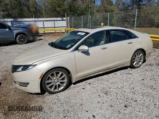 2015 Lincoln MKZ with VIN 3LN6L2GK1FR613642, listed as a Copart auction lot 45759805 with 153,703 mi miles and Salvage Title. Bid and sale history available at carsss.com. Image 1.