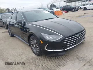 2021 Hyundai Sonata Hybrid SEL with VIN KMHL34JJ1MA024239, listed as a IAAI auction lot 41707290 with 165,214 mi miles. Bid and sale history available at carsss.com. Image 1.
