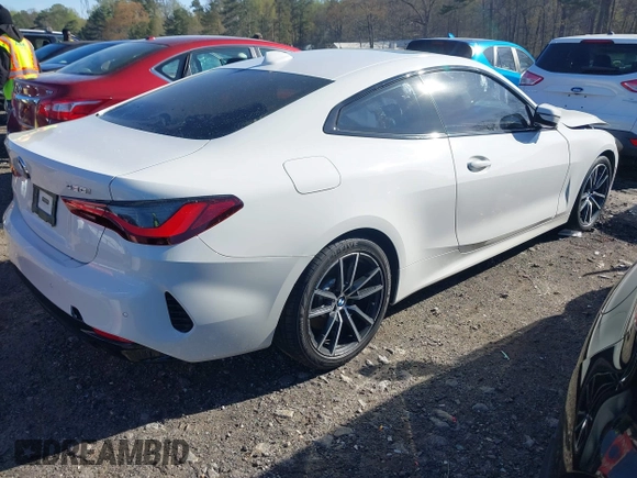 2021 BMW 4 Series 430i with VIN WBA53AP06MCG36919, listed as a IAAI auction lot 41863554 with 33,556 mi miles and . Bid and sale history available at DreamBid. Image 4.