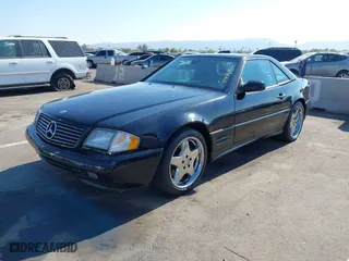 2002 Mercedes-Benz SL-Class with VIN WDBFA68F72F202884, listed as a IAAI auction lot 41473512 with 184,456 mi miles. Bid and sale history available at carsss.com. Image 17.