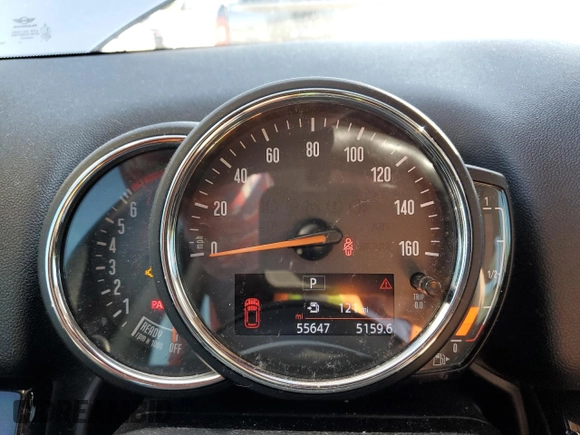 2019 MINI Countryman Cooper S with VIN WMZYT5C5XK3G92755, listed as a Copart auction lot 60106485 with 55,647 mi miles and Salvage title. Bid and sale history available at DreamBid. Image 9.