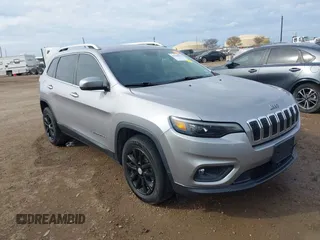 2021 Jeep Cherokee Altitude with VIN 1C4PJLLB7MD134707, listed as a IAAI auction lot 41368893 with 47,797 mi miles. Bid and sale history available at carsss.com. Image 1.