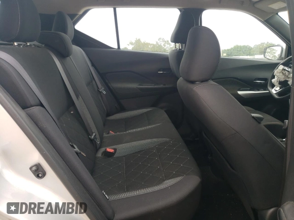 2020 Nissan Kicks SV z VIN 3N1CP5CV7LL555051, wystawiony jako Copart lot #58018605 z przebiegiem 33 326 mil mil oraz Szkoda całkowita • Salvage title. Historia ofert i sprzedaży dostępna na DreamBid. Obrazek 11.