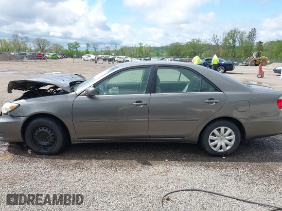 2005 Toyota Camry LE with VIN 4T1BE30K45U511395, listed as a IAAI auction lot 42203361 with 188,665 mi miles and . Bid and sale history available at DreamBid. Image 15.