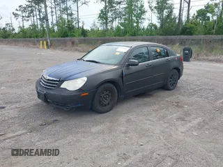 2008 Chrysler Sebring LX with VIN 1C3LC46K38N167637, listed as a IAAI auction lot 41943428 with 220,277 mi miles and . Bid and sale history available at DreamBid. Image 2.