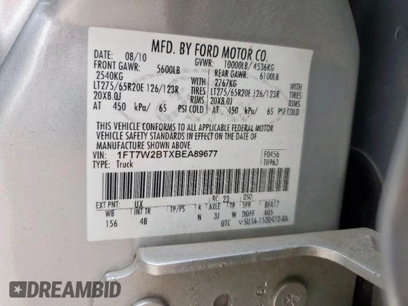 2011 Ford F-250 XL z VIN 1FT7W2BTXBEA89677, wystawiony jako Copart lot #55258135 z przebiegiem 285 071 mil mil oraz Czysty tytuł • Clean title. Historia ofert i sprzedaży dostępna na DreamBid. Obrazek 12.