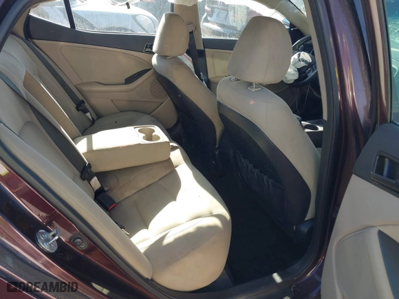 2013 Kia Optima LX with VIN 5XXGM4A74DG257866, listed as a IAAI auction lot 40975293 with 190,173 mi miles. Bid and sale history available at carsss.com. Image 8.