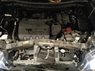 2017 Mitsubishi Outlander ES z VIN JA4AD2A36HZ039559, wystawiony jako Copart lot #66283365 z przebiegiem 119 778 mil mil oraz Szkoda całkowita • Salvage title. Historia ofert i sprzedaży dostępna na DreamBid. Obrazek 14.