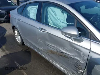 2014 Ford Fusion SE with VIN 1FA6P0H78E5402517, listed as a IAAI auction lot 42025986 with 38,556 mi miles. Bid and sale history available at carsss.com. Image 17.