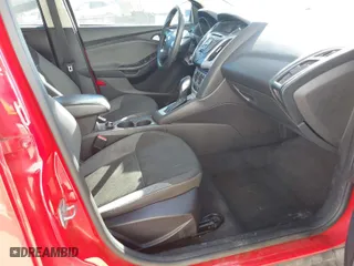 2014 Ford Focus SE with VIN 1FADP3K20EL200353, listed as a IAAI auction lot 41659047 with 156,421 mi miles. Bid and sale history available at carsss.com. Image 5.