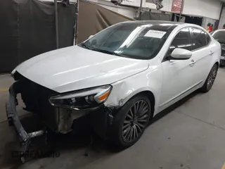 2014 Kia Cadenza Premium with VIN KNALN4D78E5132802, listed as a IAAI auction lot 41589953 with 149,147 mi miles. Bid and sale history available at carsss.com. Image 17.