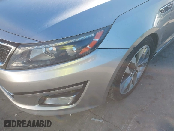 2015 Kia Optima SX Turbo with VIN 5XXGR4A65FG407334, listed as a IAAI auction lot 40743106 with 164,260 mi miles. Bid and sale history available at carsss.com. Image 6.