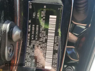 2017 Toyota Highlander XLE z VIN 5TDJZRFH8HS411635, wystawiony jako Copart lot #52080215 z przebiegiem 83 711 mil mil oraz Szkoda całkowita • Salvage title. Historia ofert i sprzedaży dostępna na DreamBid. Obrazek 13.