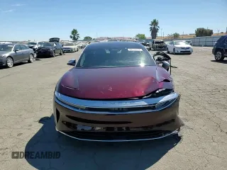2023 Lucid Air Grand Touring z VIN 50EA1GBA1PA009192, wystawiony jako Copart lot #68173714 z przebiegiem 6 021 mil mil oraz Szkoda całkowita • Salvage title. Historia ofert i sprzedaży dostępna na DreamBid. Obrazek 10.