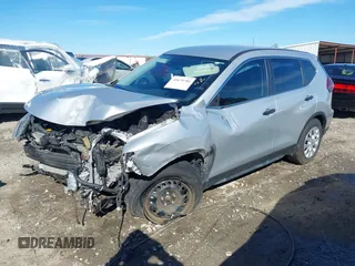 2020 Nissan Rogue SV with VIN JN8AT2MT1LW033932, listed as a IAAI auction lot 41675781 with 67,419 mi miles and . Bid and sale history available at carsss.com. Image 20.