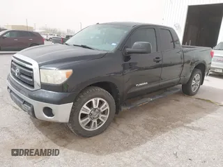 2013 Toyota Tundra z VIN 5TFRM5F19DX063197, wystawiony jako IAAI lot #41799886 z przebiegiem 351 859 mil mil oraz . Historia ofert i sprzedaży dostępna na DreamBid. Obrazek 17.