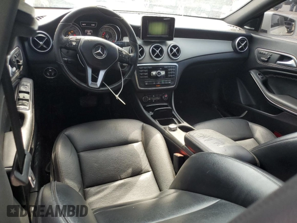 2014 Mercedes-Benz CLA 250 z VIN WDDSJ4EB1EN049134, wystawiony jako Copart lot #66028055 z przebiegiem 148 035 mil mil oraz Czysty tytuł • Clean title. Historia ofert i sprzedaży dostępna na DreamBid. Obrazek 8.