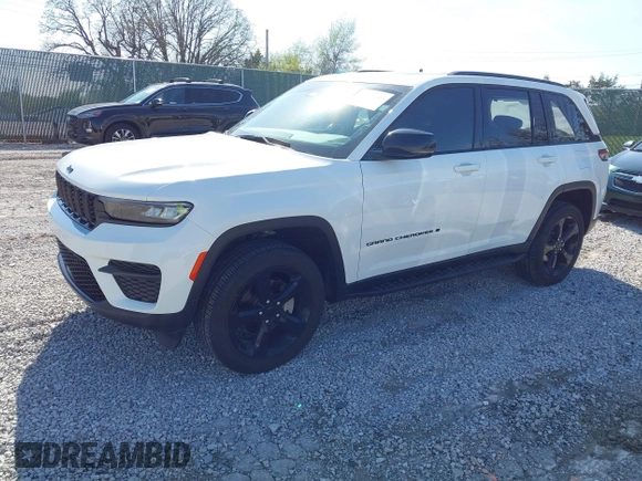 2023 Jeep Grand Cherokee Laredo with VIN 1C4RJHAG1PC515399, listed as a IAAI auction lot 41929215 with 27,986 mi miles and . Bid and sale history available at DreamBid. Image 17.