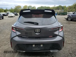 2021 Toyota Corolla Hatchback XSE with VIN JTNC4MBE9M3105640, listed as a Copart auction lot 72458064 with 92,465 mi miles and Salvage Title. Bid and sale history available at carsss.com. Image 6.