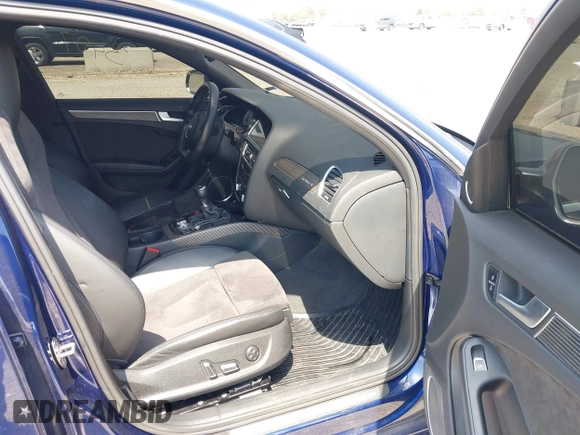 2014 Audi S4 Premium Plus z VIN WAUDGAFL1EA120568, wystawiony jako IAAI lot #42143431 z przebiegiem 81 715 mil mil oraz . Historia ofert i sprzedaży dostępna na DreamBid. Obrazek 5.