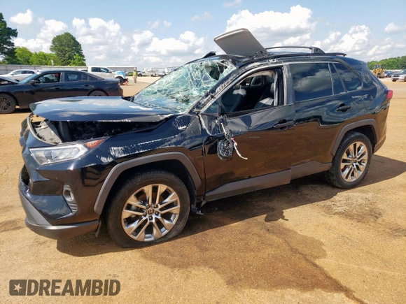 2021 Toyota RAV4 XLE Premium with VIN 2T3C1RFV5MC149234, listed as a Copart auction lot 58960675 with 63,920 mi miles and Salvage title. Bid and sale history available at DreamBid. Image 1.